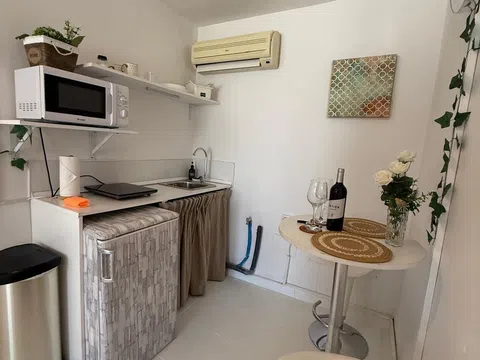 Estudio en calle de Saridakis, 14