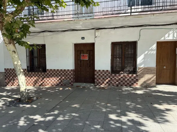 Casa o chalet independiente en Avenida la Palmera, 14 - Foto 1