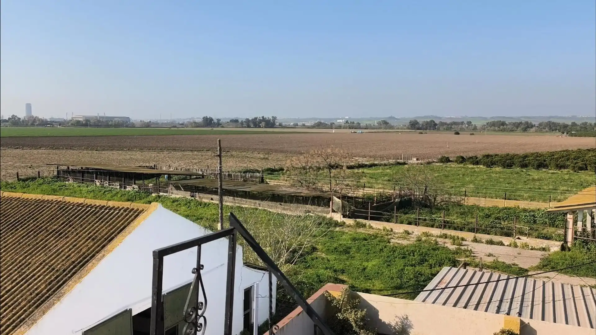 Finca rústica en  Carretera Sevilla 3 - Foto 2