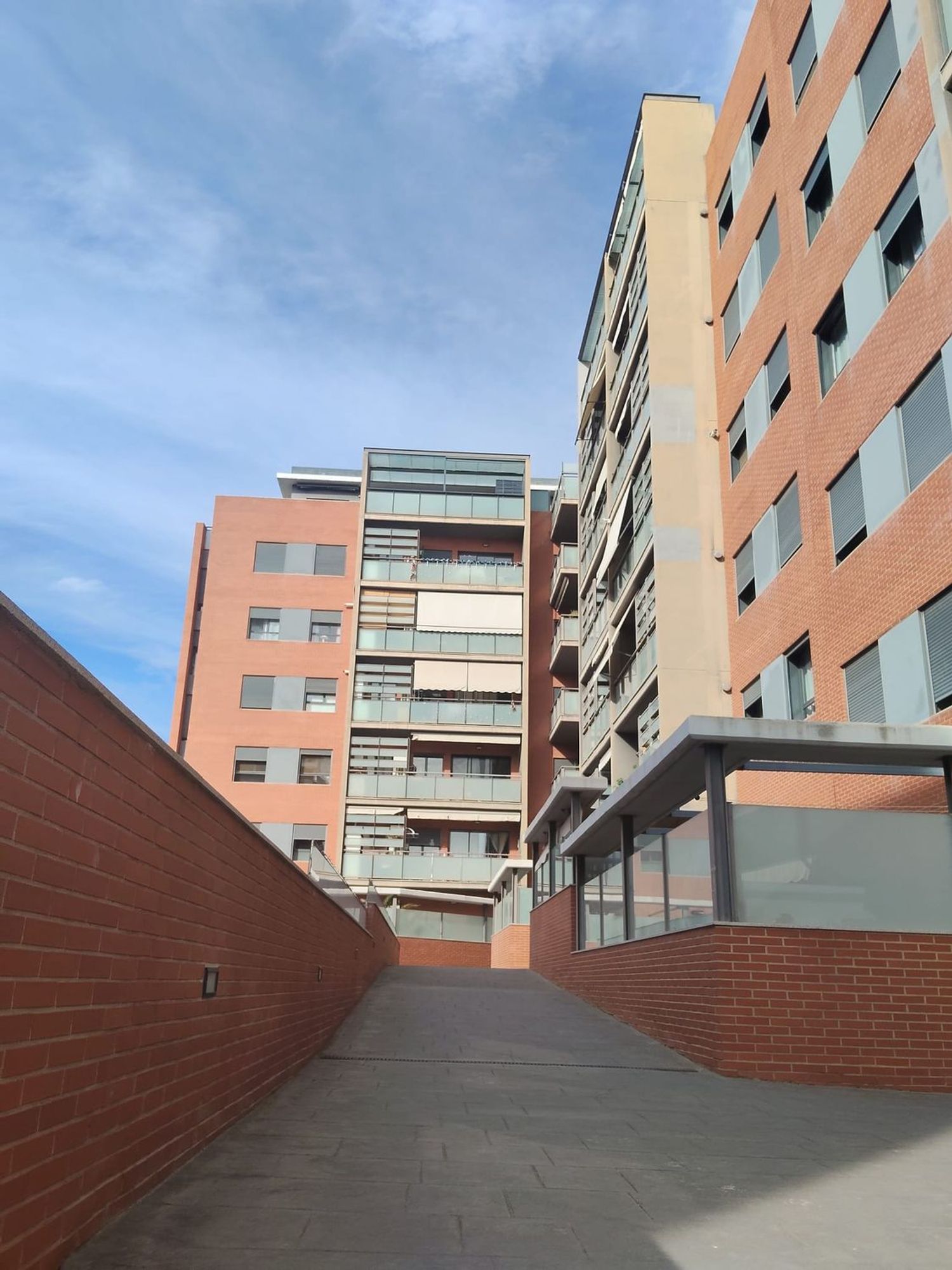 Piso en calle Poeta José Agustín Goytisolo, 12 - Foto 2