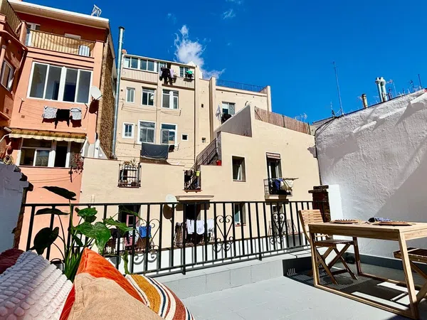 Ático en Barrio Sants - Foto 1