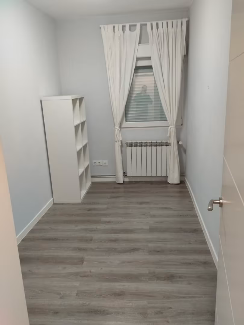 Piso en  Calle de Cangas de Narcea 5 - Foto 10