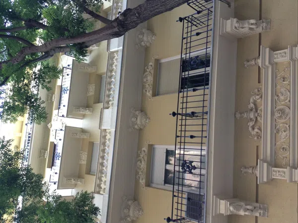 Piso en calle del Monte Esquinza, 46 - Foto 1