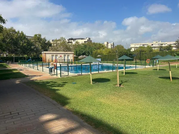 Piso en Calle de Demóstenes, 25, El Consul - El Romeral - Foto 1