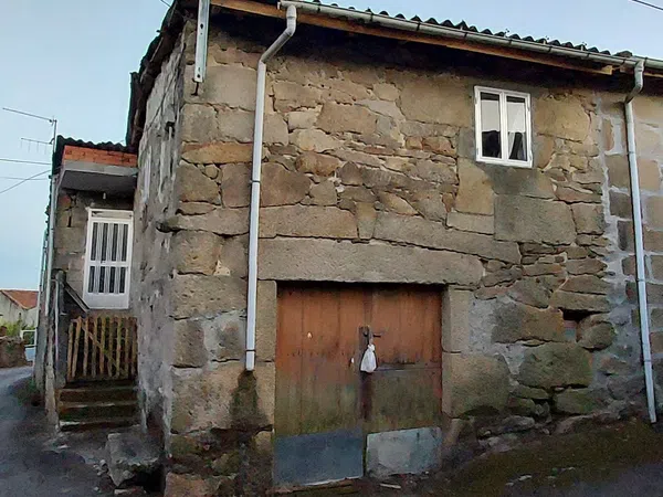Casa de pueblo en Aldea Quintela s/n - Foto 1