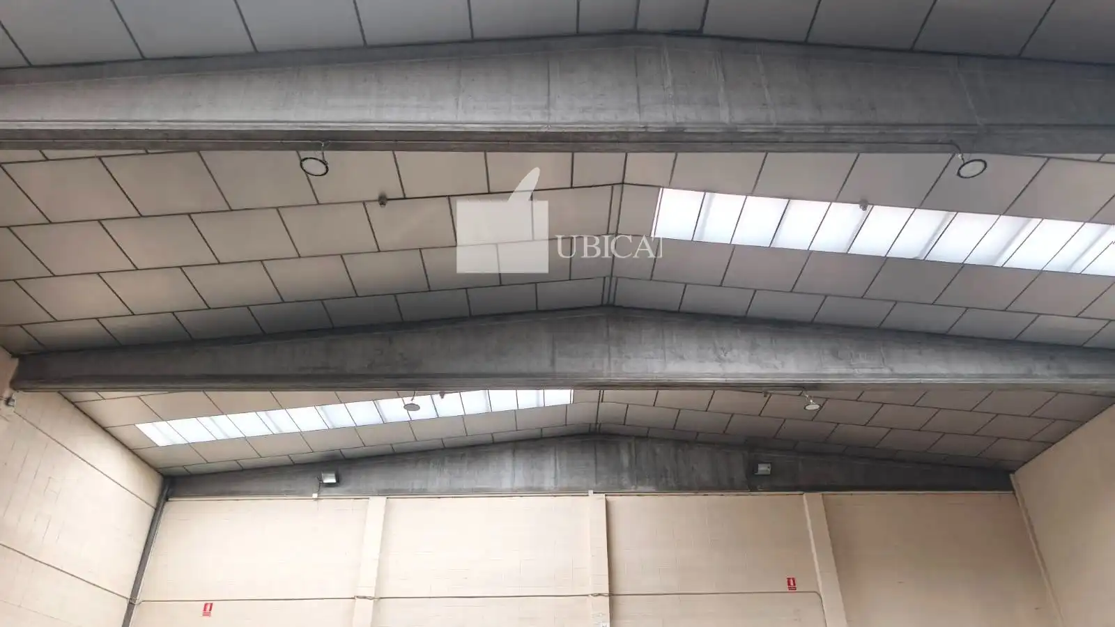 Nave Industrial en L'Hospitalet de Llobregat - Foto 4