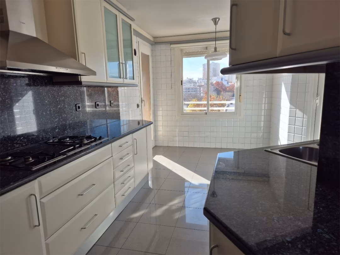 Piso en  Costa de les Germanetes 10 - Foto 4