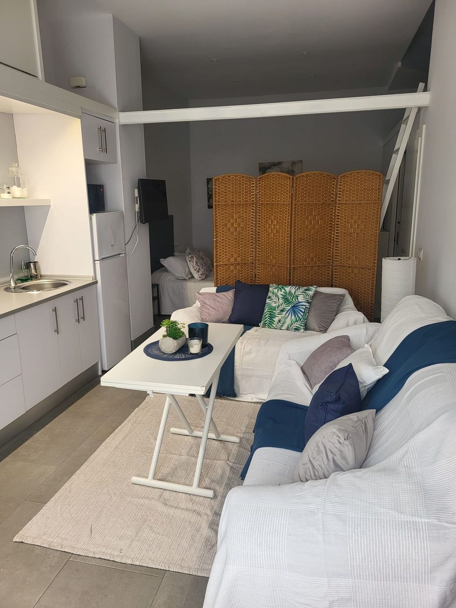 Estudio en calle Arrayán, 17 - Foto 1