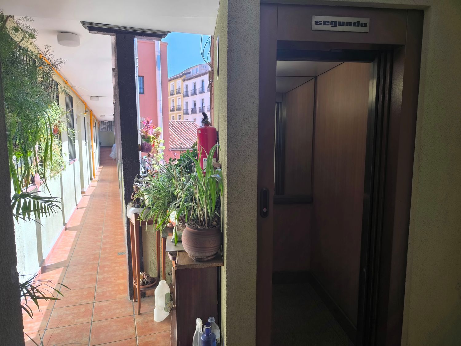 Piso en calle de Miguel Servet, 8 - Foto 2