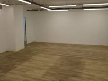Local comercial en Can Llong - Foto 3