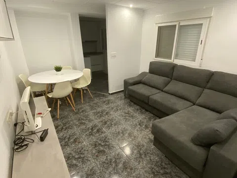Piso en calle del carmen ( entre zig zag y carrefour), 6
