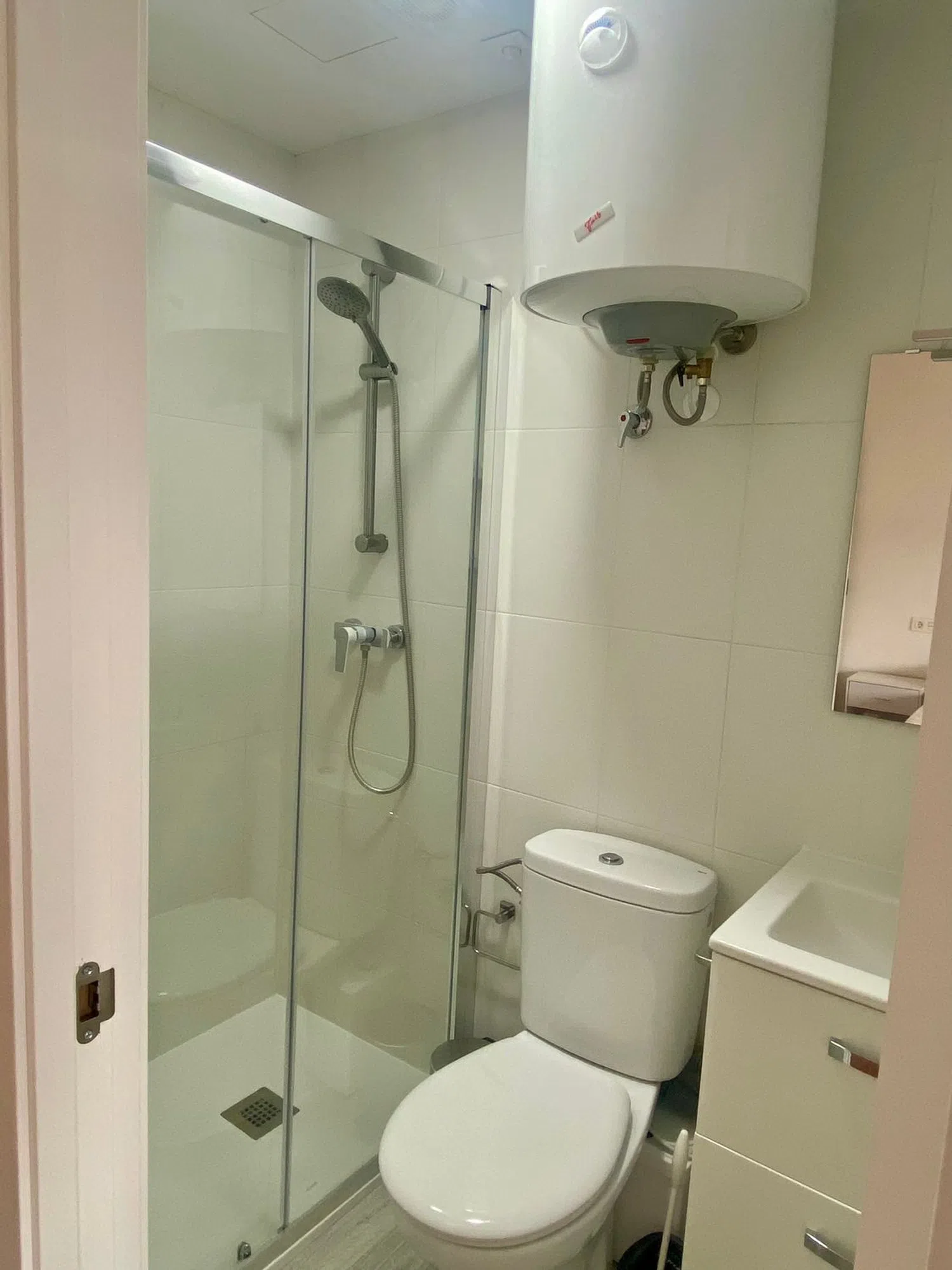 Estudio en calle Gutierre Tibón, 2 - Foto 4