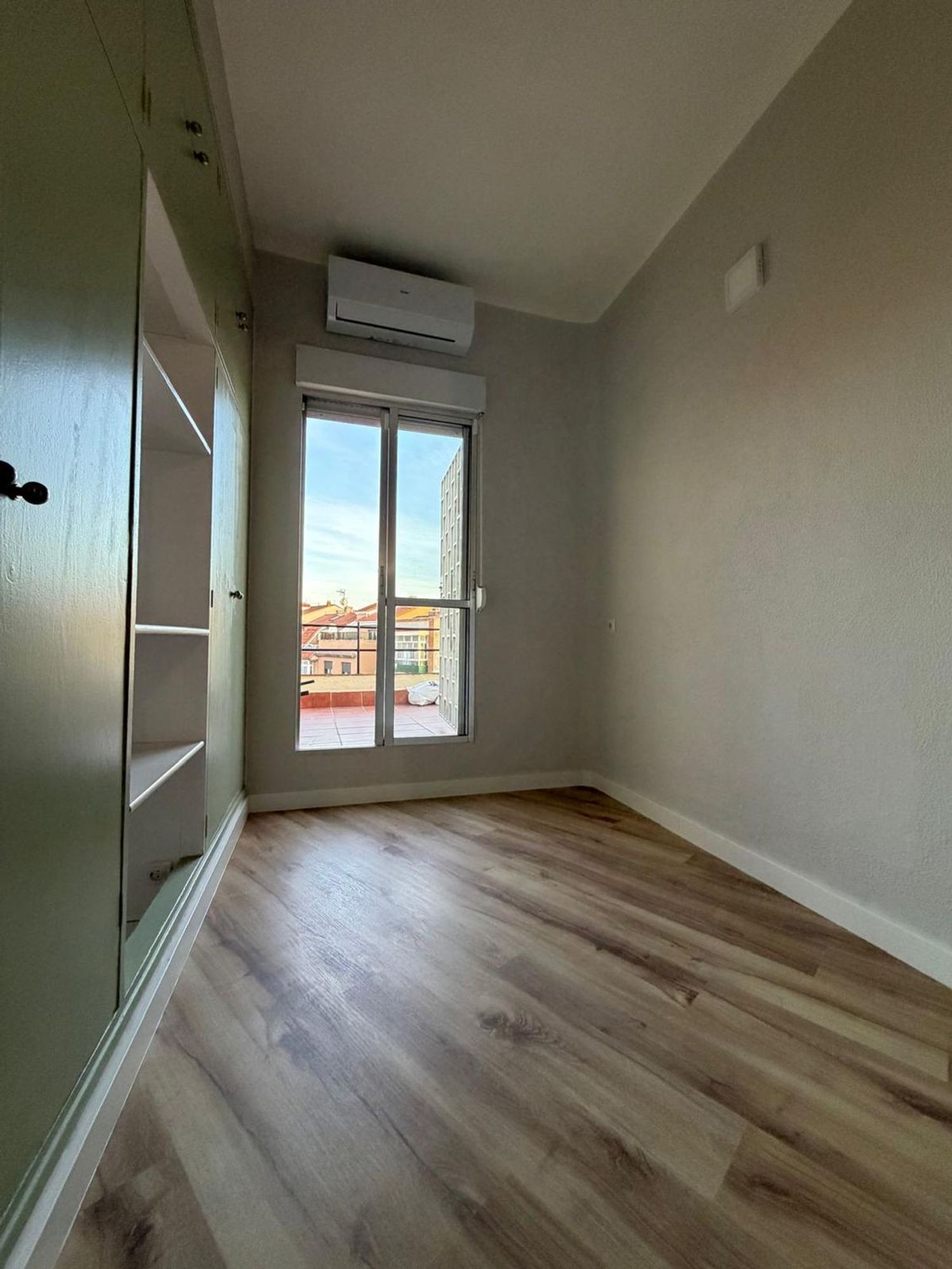 Ático en Barrio Numancia - Foto 1