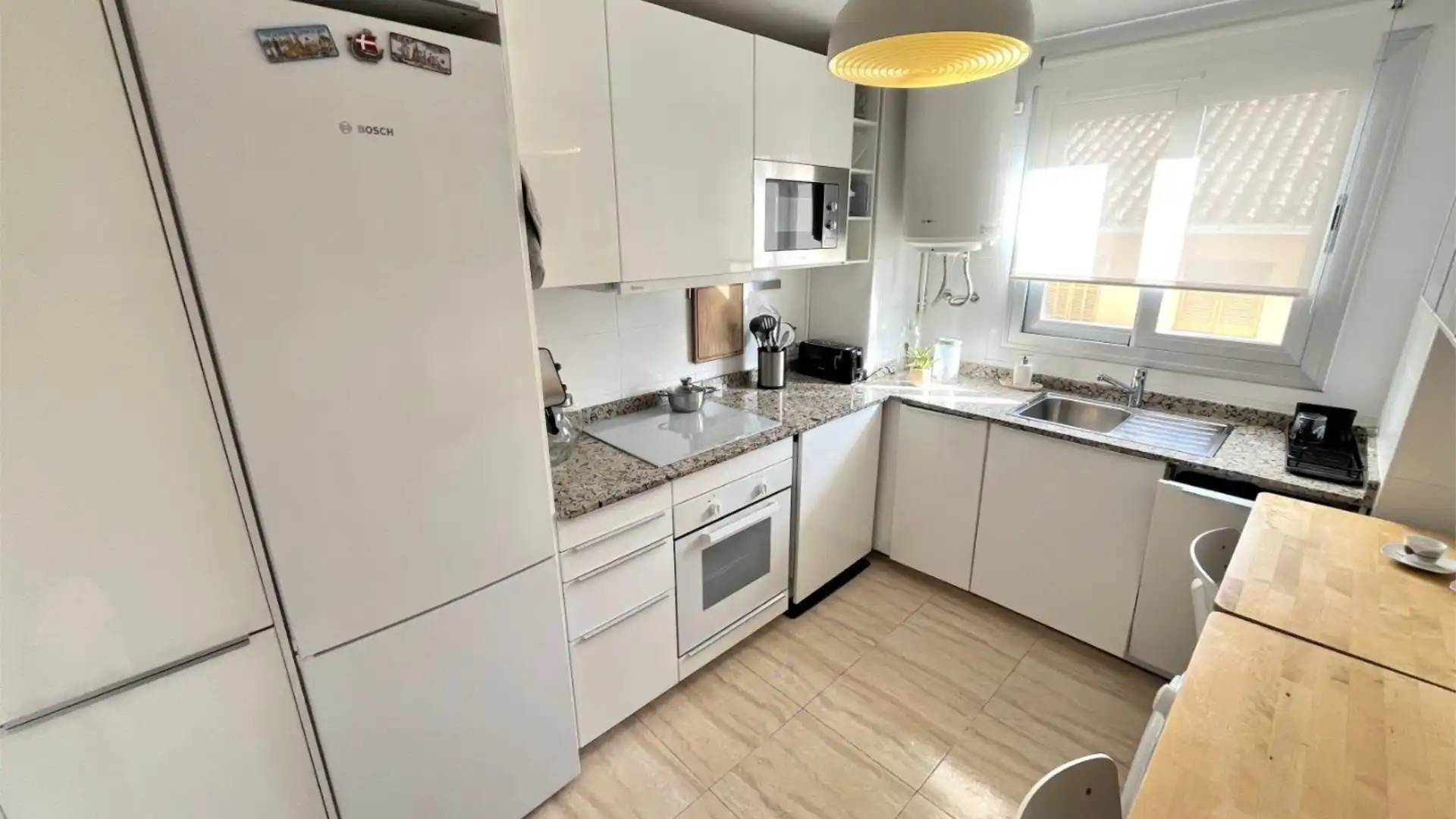 Piso en  Carrer del Pare Guillem Vives 4 - Foto 11