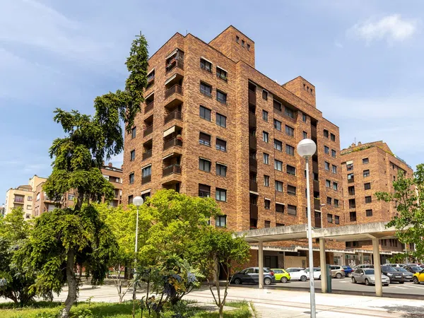 Piso en Calle de Irunlarrea, 33 - Foto 1
