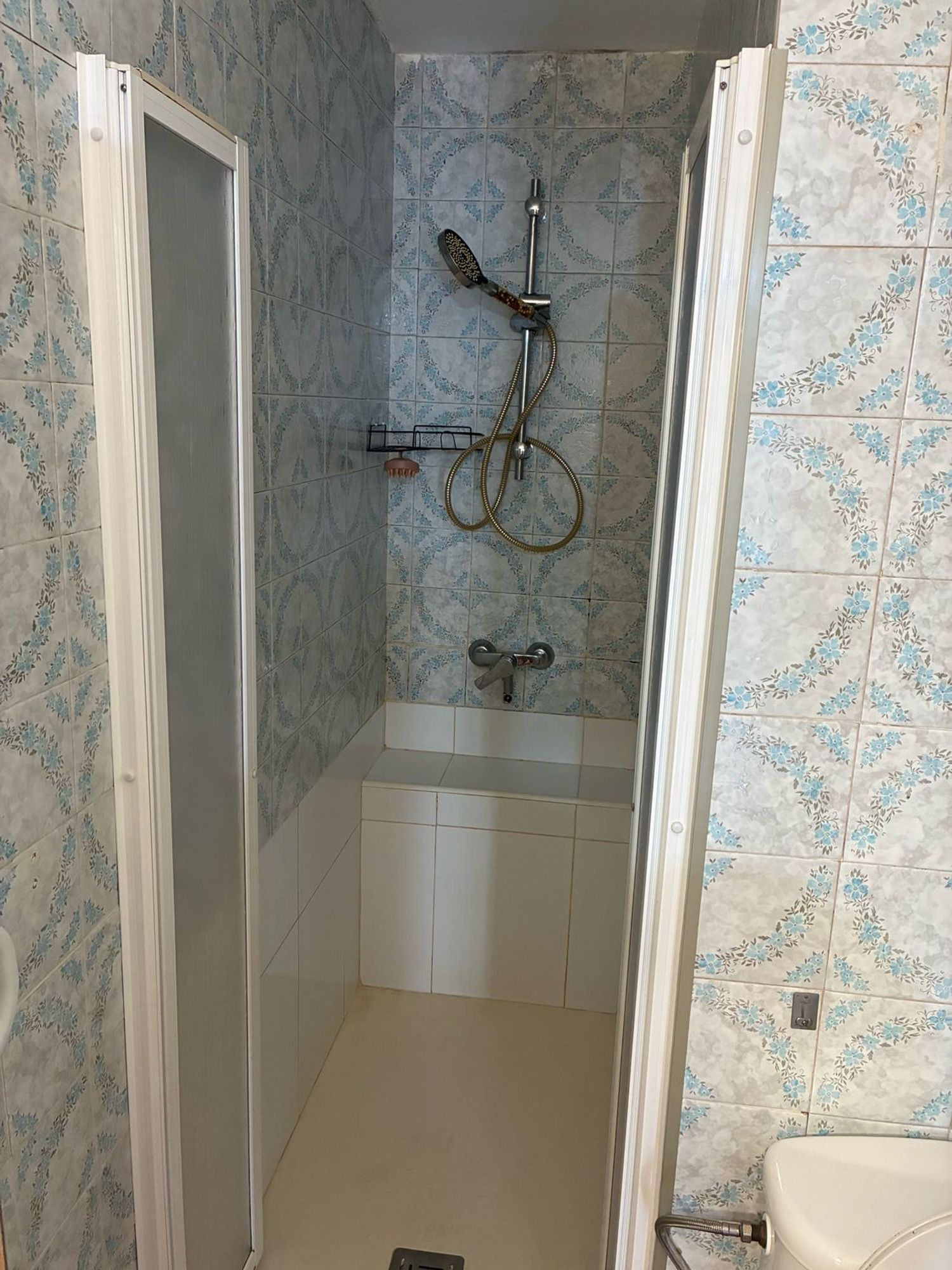 Estudio en Calle de Victòria dels Àngels, 27 - Foto 6