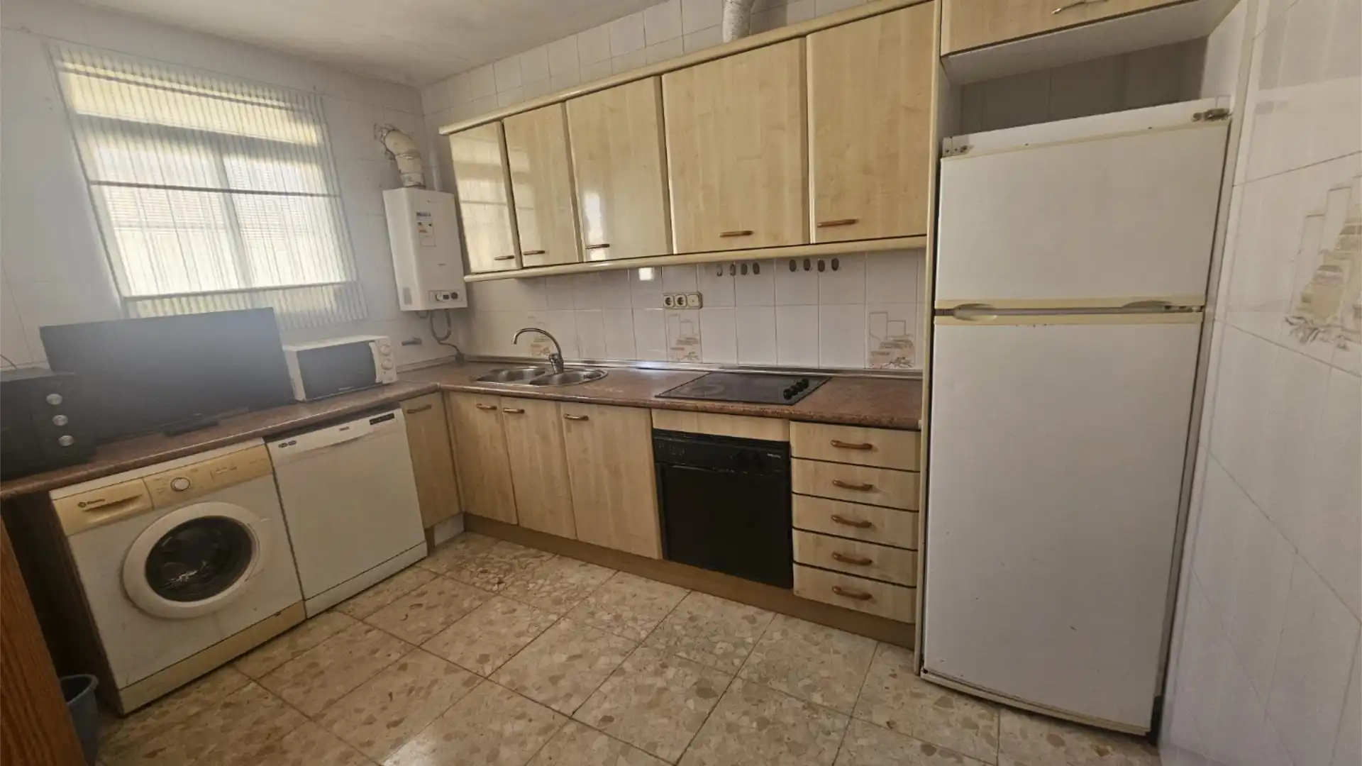 Piso en  Calle Teniente Salvio Ravassa 1 - Foto 5