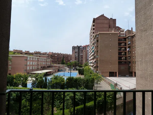 Piso en Via Univérsitas, 19, Pol Universidad Romareda - Foto 4
