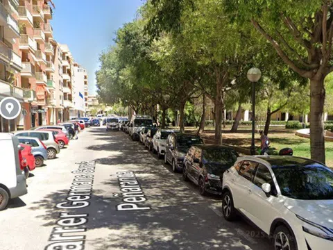 Piso en calle de Lluís Alemany i Pujol, 16