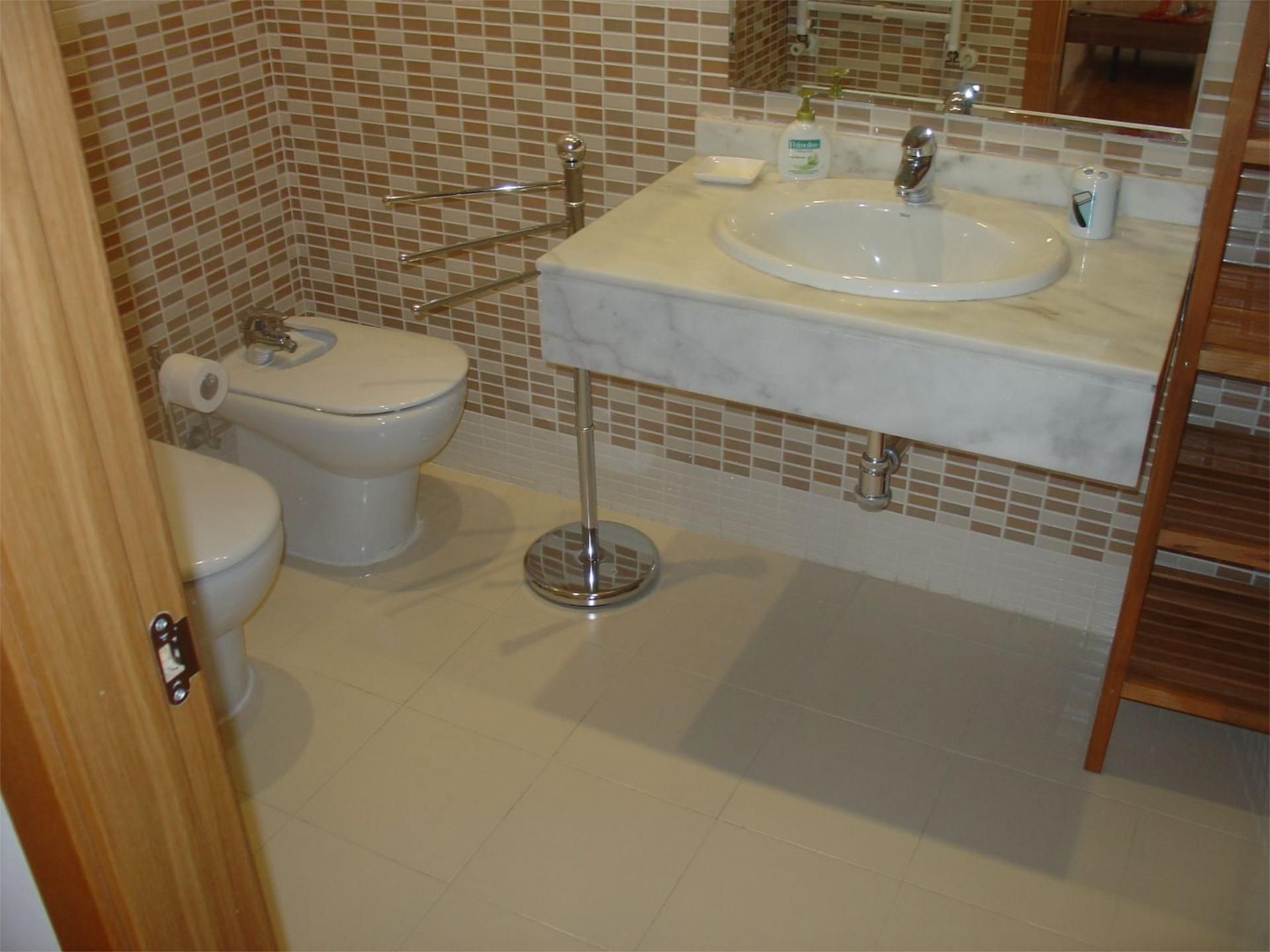 Piso en  Avenida Antonio Martínez Guirao 10 - Foto 5