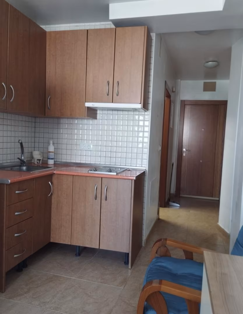 Estudio en  Avenida Ciudad de Almería 132a - Foto 2