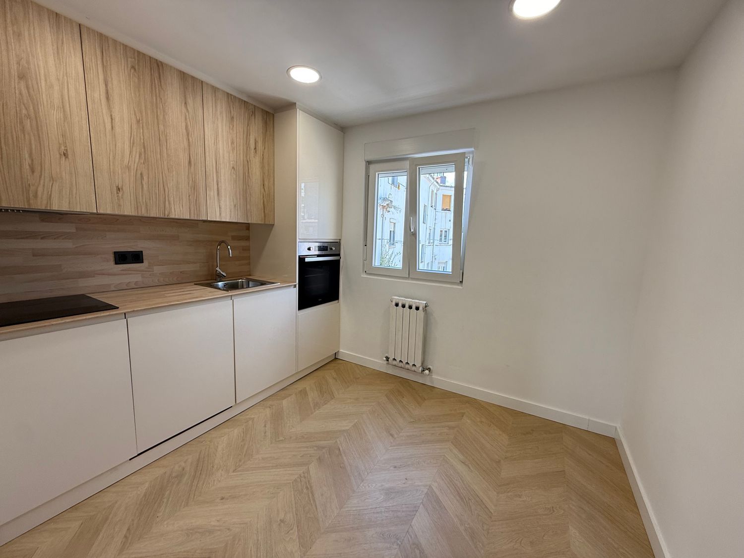 Piso en Calle de Santo Tirso, 24, El Ejido - Sta. Ana, El Ejido - Sta. Ana - Foto 4