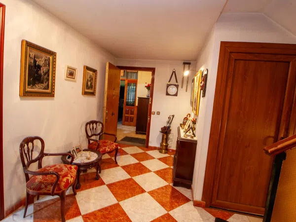 Chalet pareado en Barrio Zona Pueblo - Foto 4