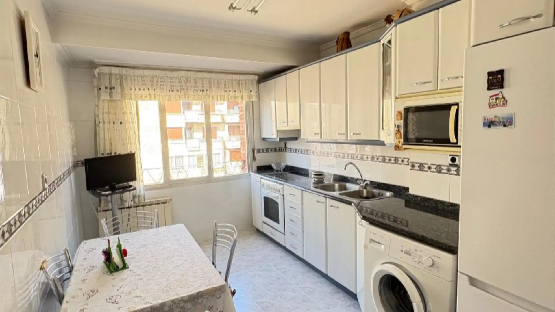 Piso en Vitoria - Gasteiz - Foto 9