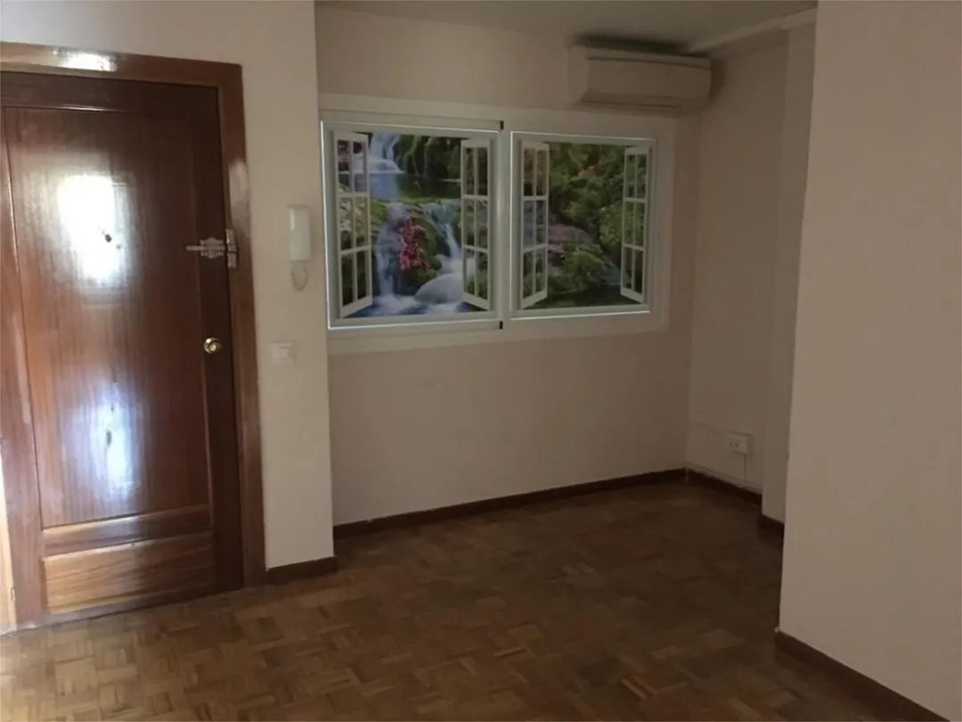 Piso en  Calle del Almíbar 16 - Foto 3