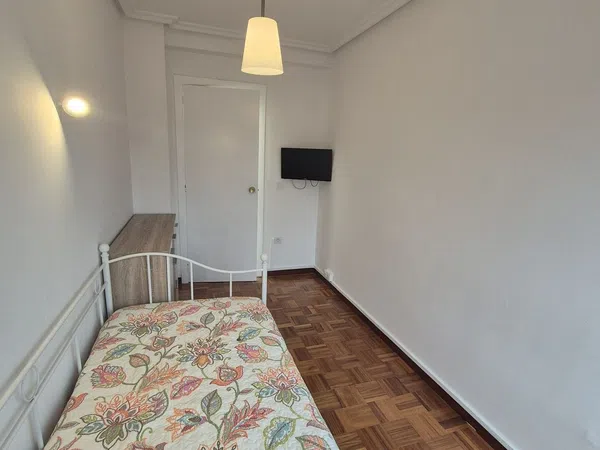 Piso en Calle Antonio Cachero, 27, Ceares - Jesuitas - Foto 7