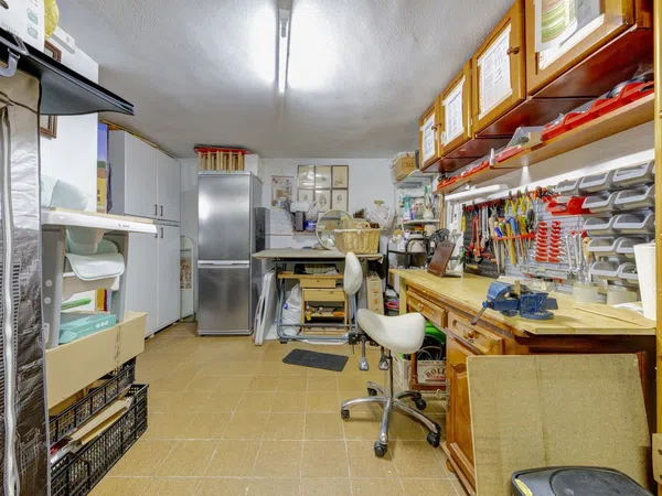 Chalet adosado en Barrio Valdezarza - Foto 37