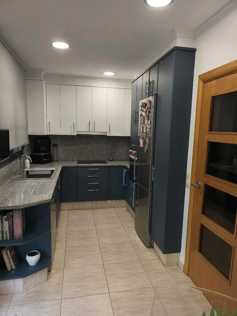 Casa adosada en  Carrer de Rector de Vallfogona 51 - Foto 11