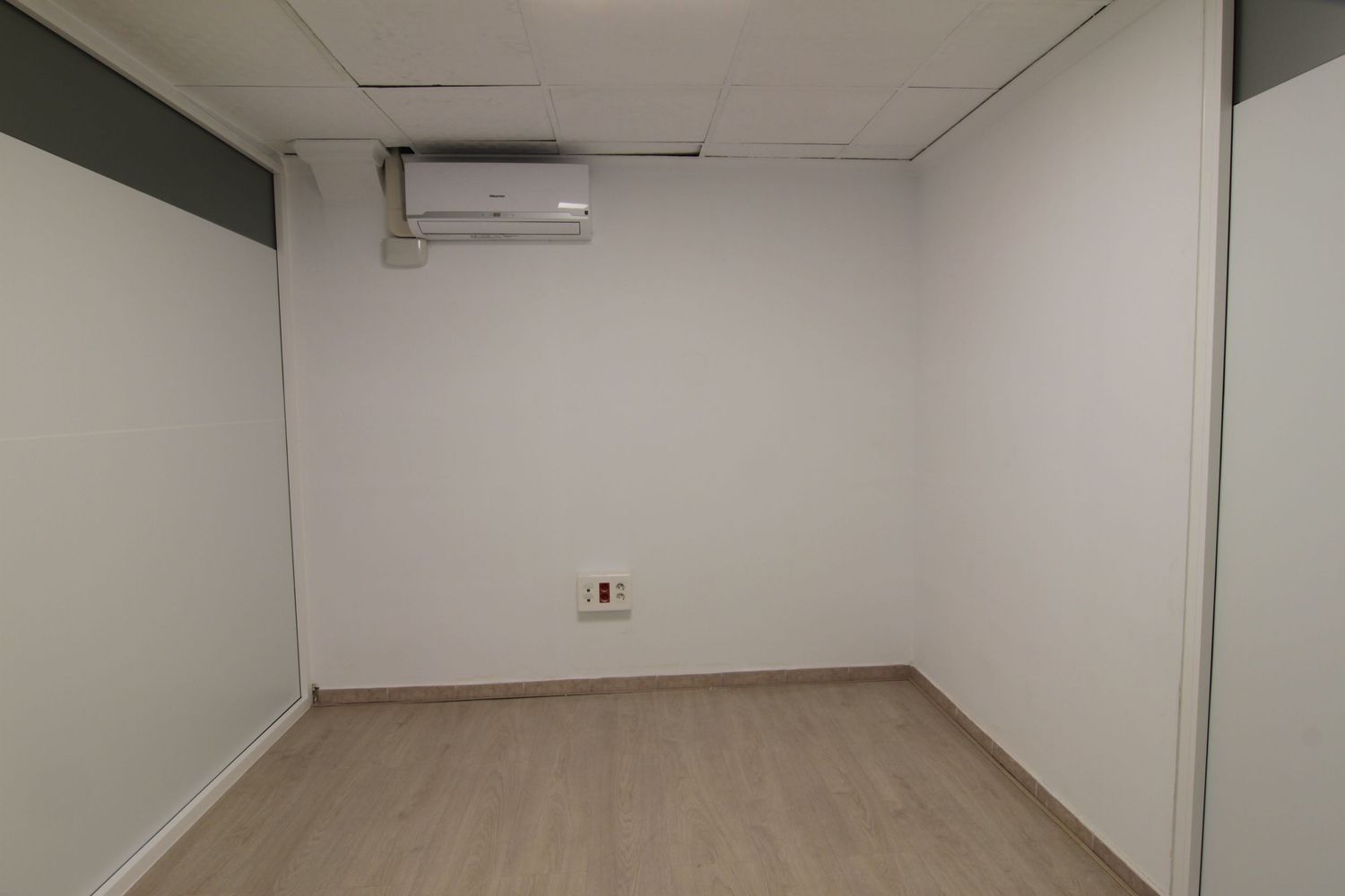 Alquiler de oficina en Calle de la Nucia, 4 - Foto 3