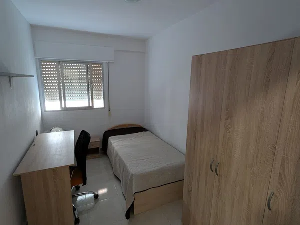 Piso en Calle Demetrio Spínola, 10, Rosaleda - Juventud - Foto 3