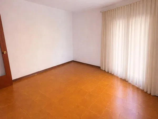 Piso en calle de les Mimoses, 21 - Foto 1