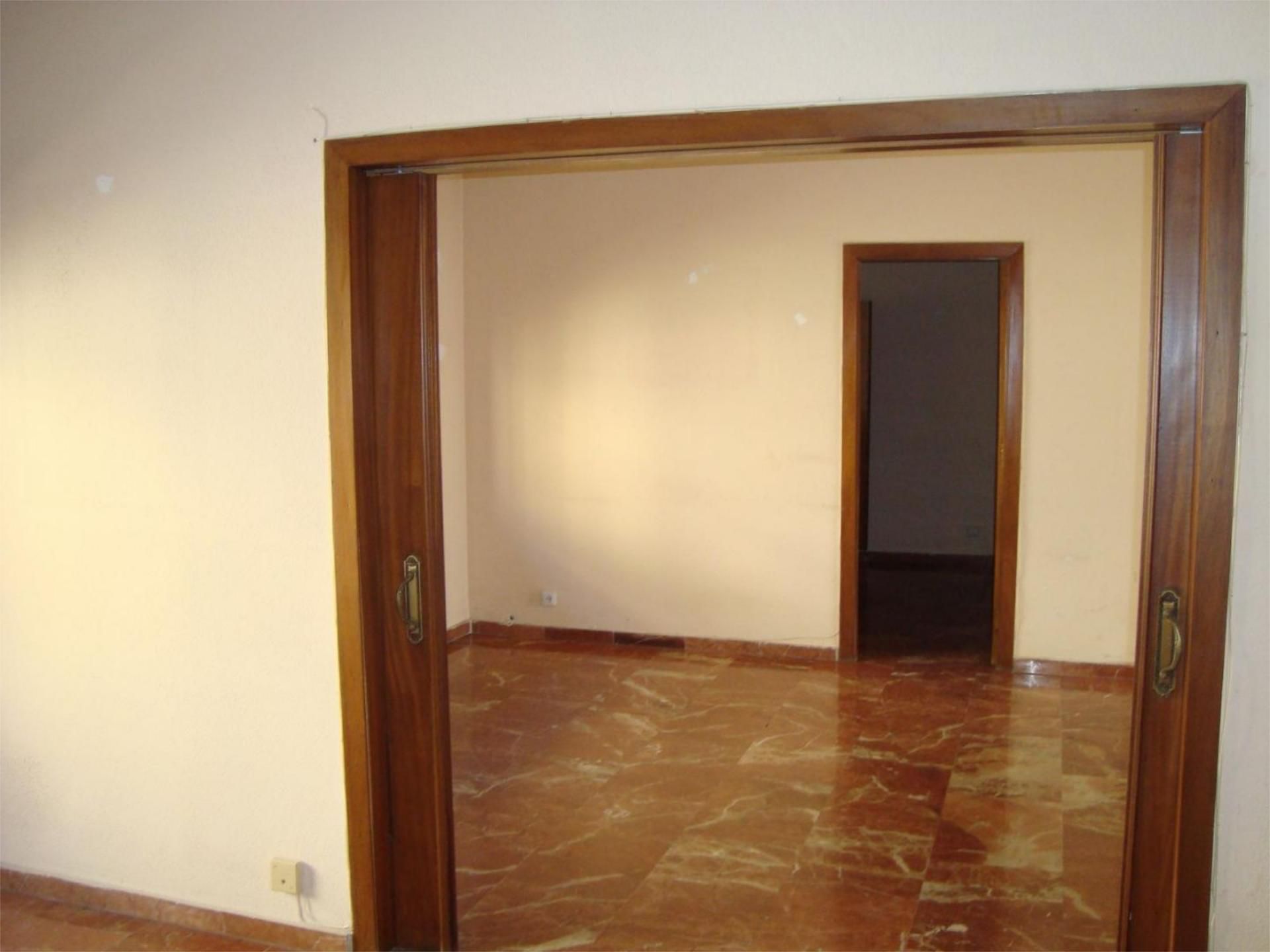 Piso en  Calle Teniente Braulio Laportilla 7 - Foto 4