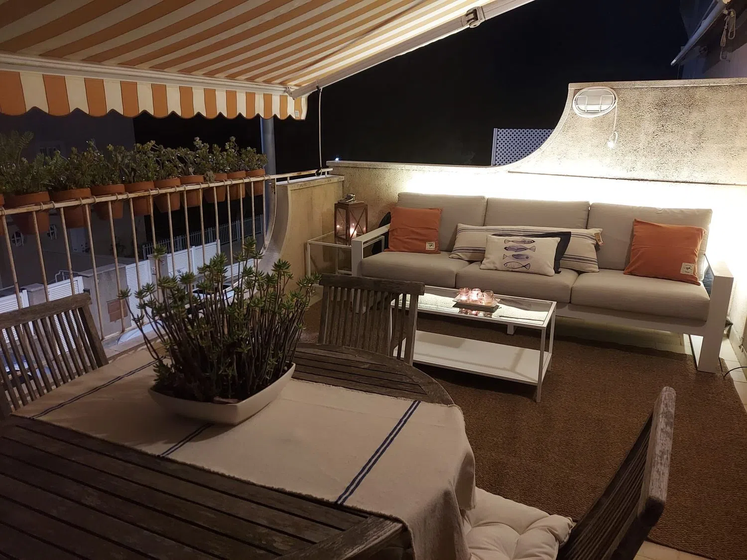 Chalet adosado en calle de la Cova Fumada, 29 - Foto 2