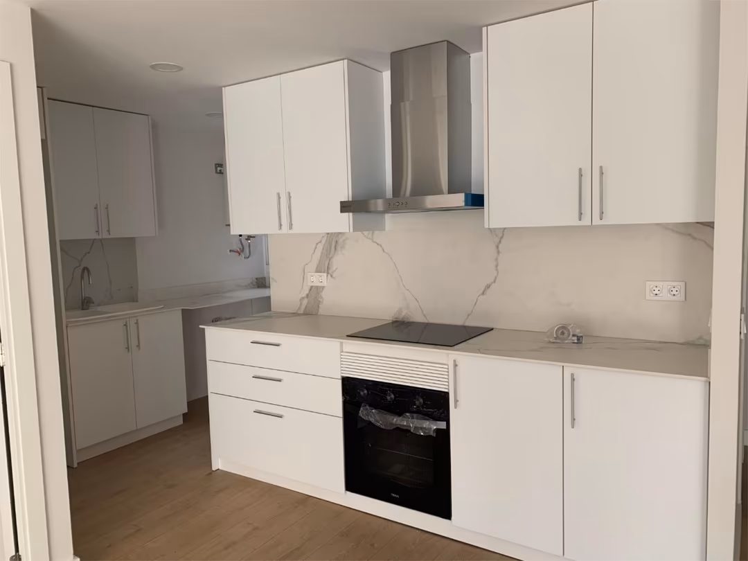 Piso en  Carrer d'Abén al Abbar 1 - Foto 2