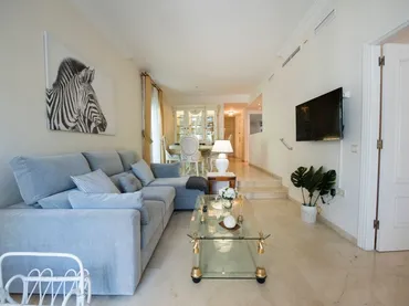 Piso en Marbella - Foto 8