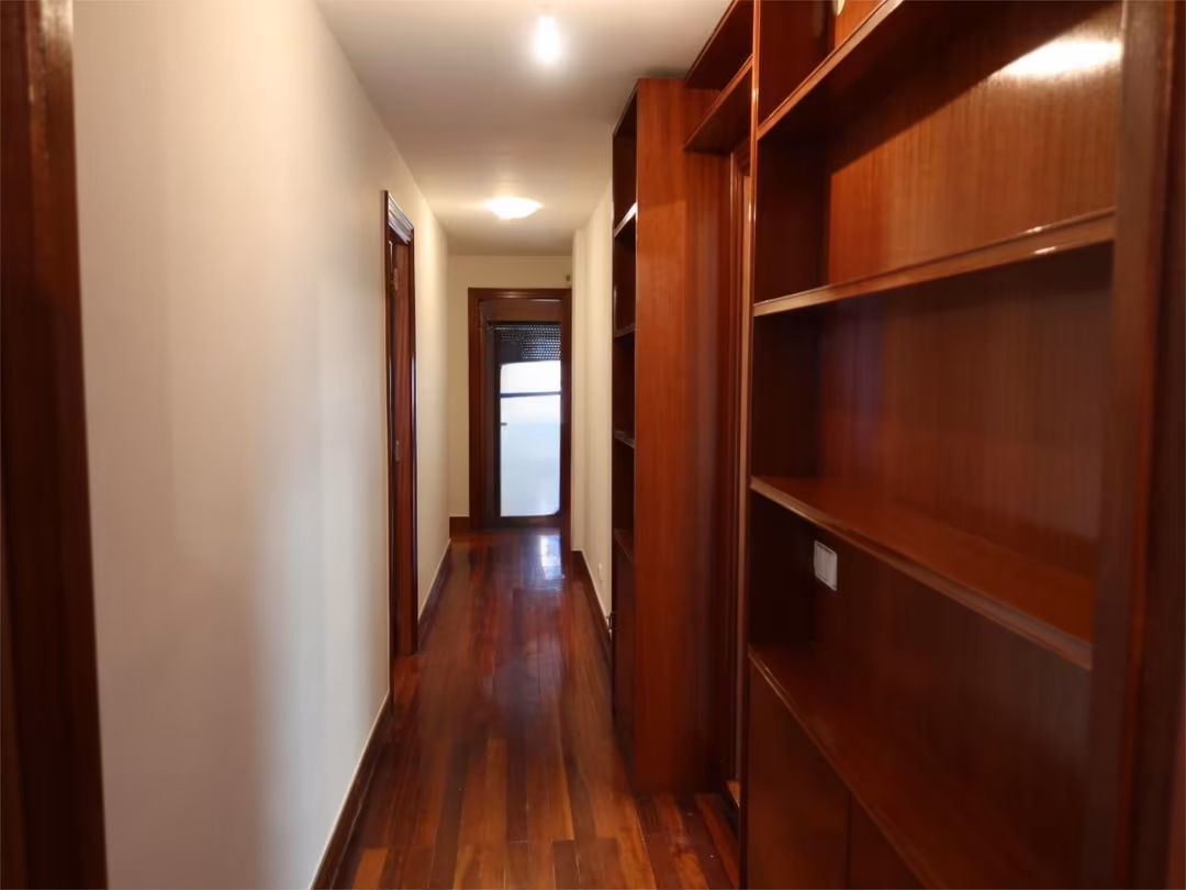 Piso en  Avenida de la Reina Victoria 39 - Foto 17