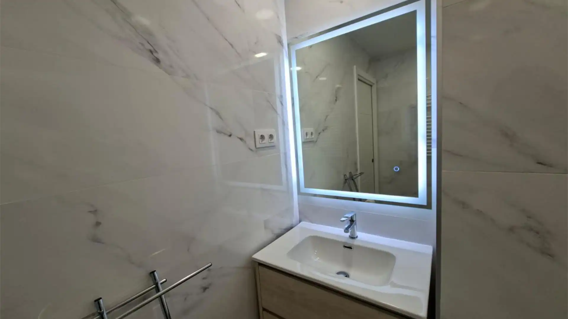 Piso en  Plaza de la Coruña 1 - Foto 11