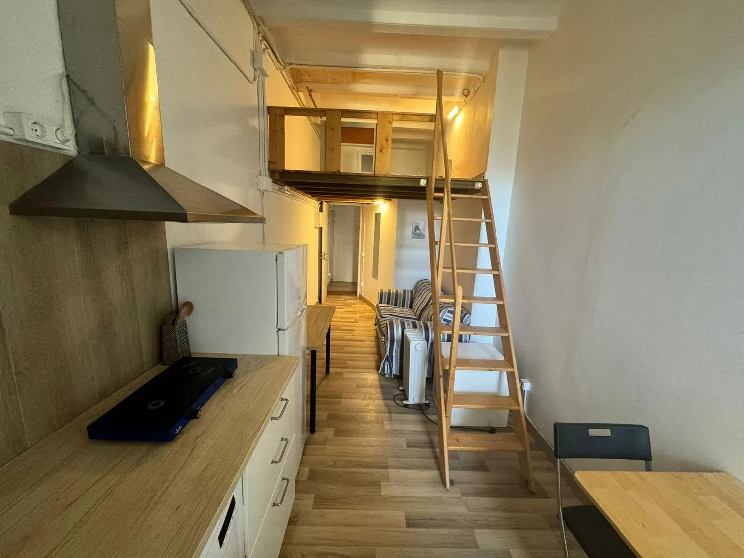 Estudio en calle d'Edison, 6 - Foto 4