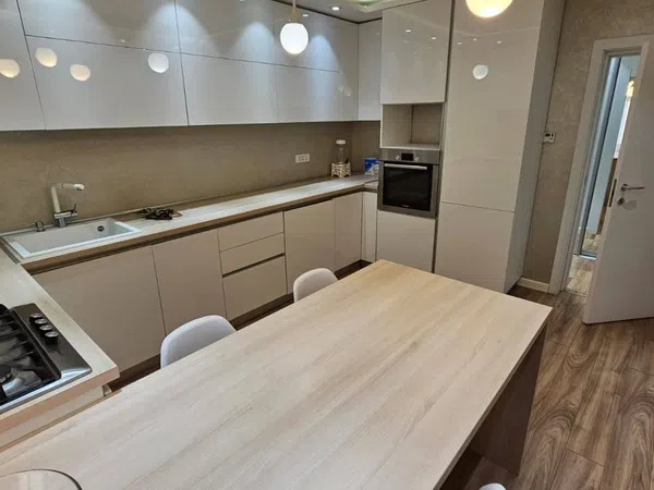 Piso en calle de Nàpols, 192