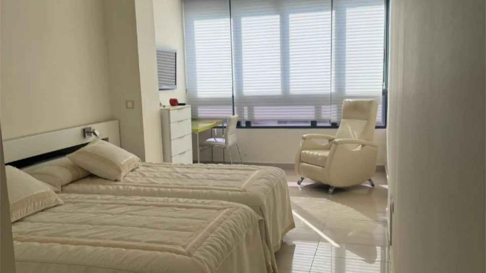 Piso en  Calle Derramador 10 - Foto 10