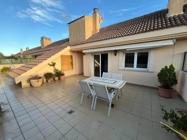 Ático en calle de Josep d'Oleza, 4 - Foto 1