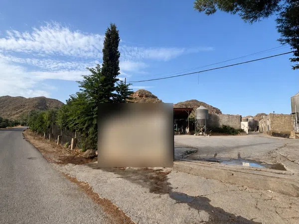 Cortijo en Cortijo en Carretera de Belerda s/n - Foto 6