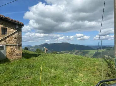 Chalet en Abionzo de Villacarriedo - Foto 2