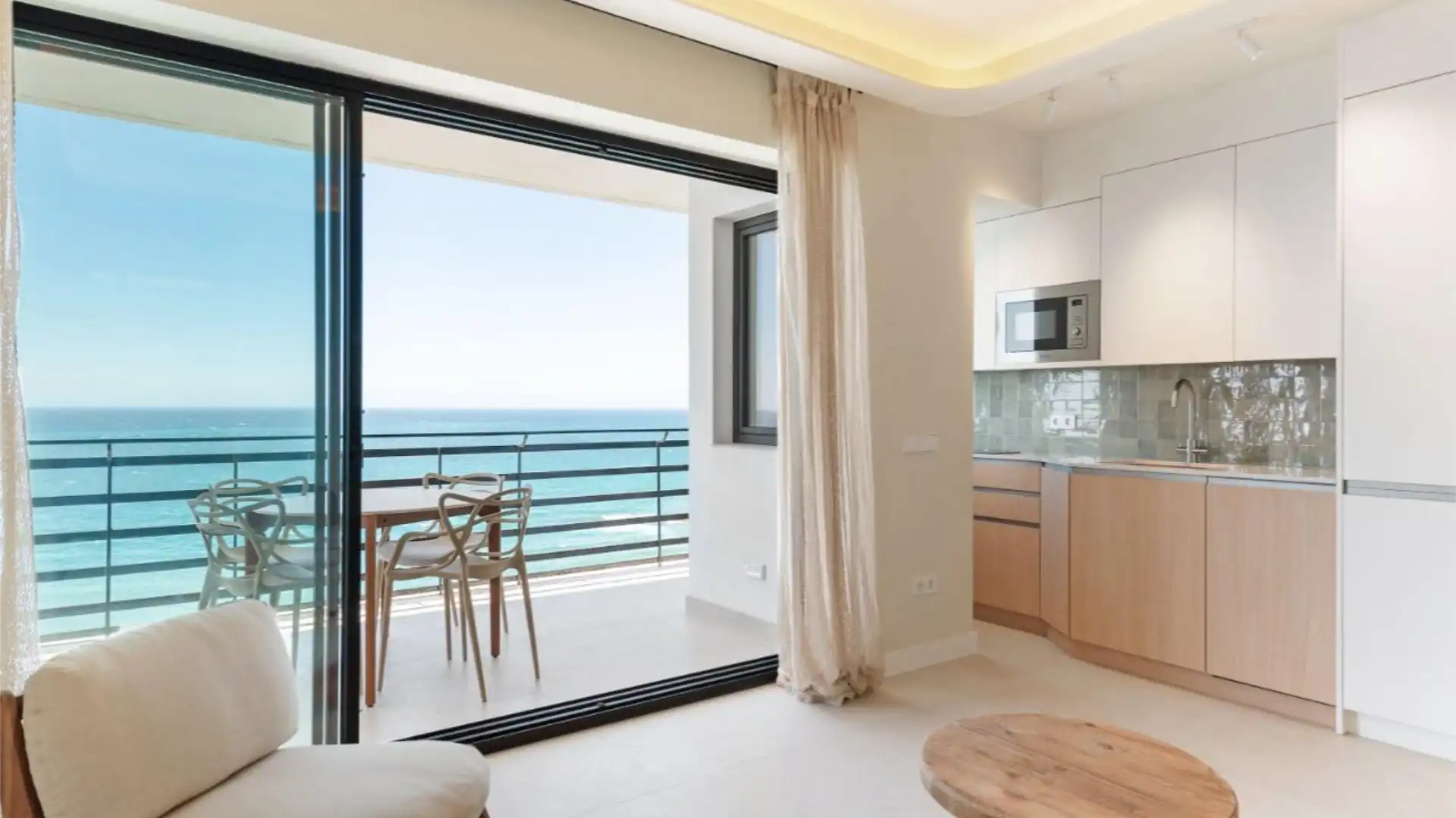 Piso en  Calle Mediterráneo 1 - Foto 2