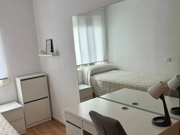 Piso en Calle Nuestra Señora de la Amargura, 6, El Retiro - La Vid - Foto 3