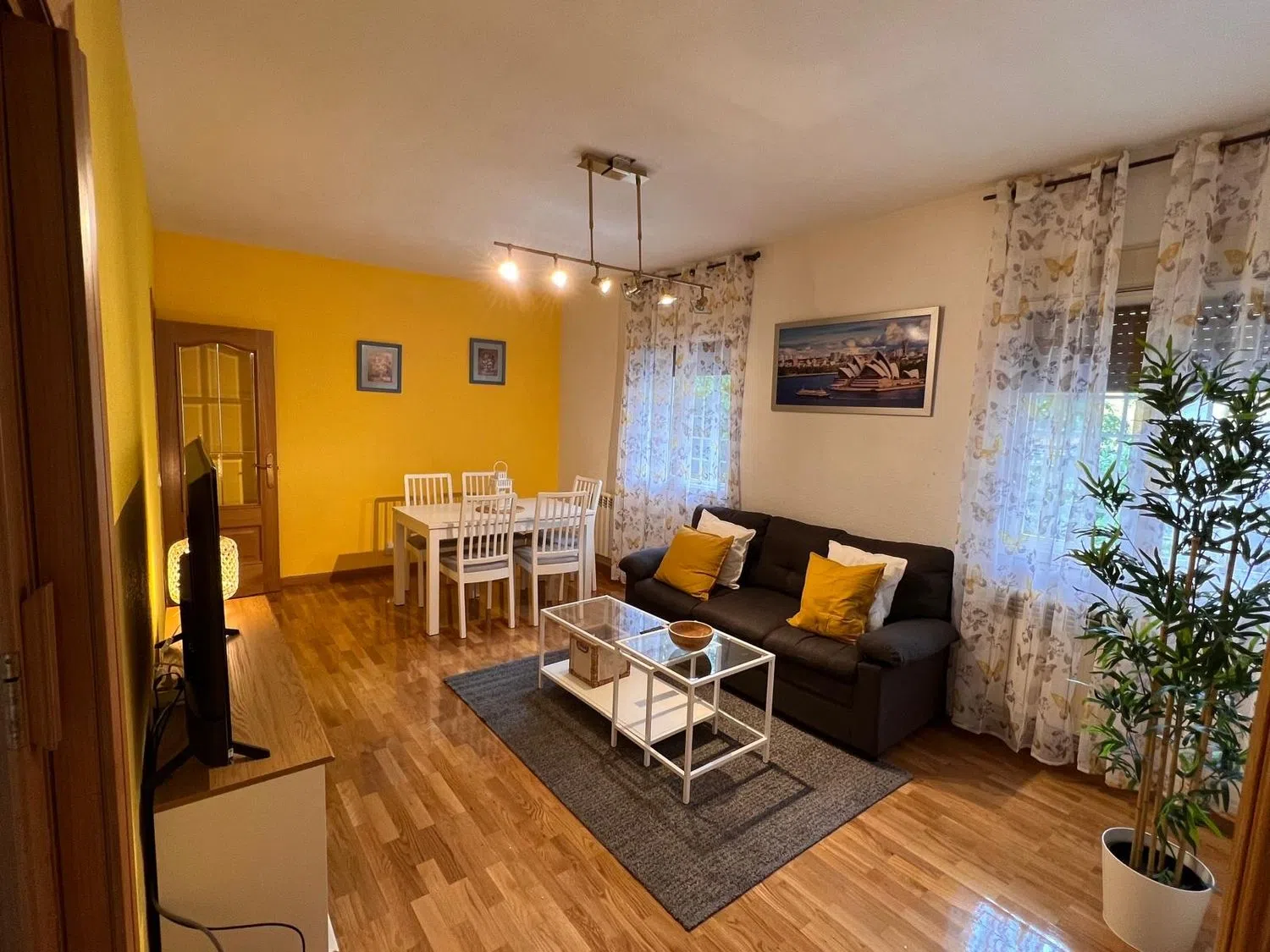 Piso en calle de la Infanta Mercedes, 30 - Foto 6